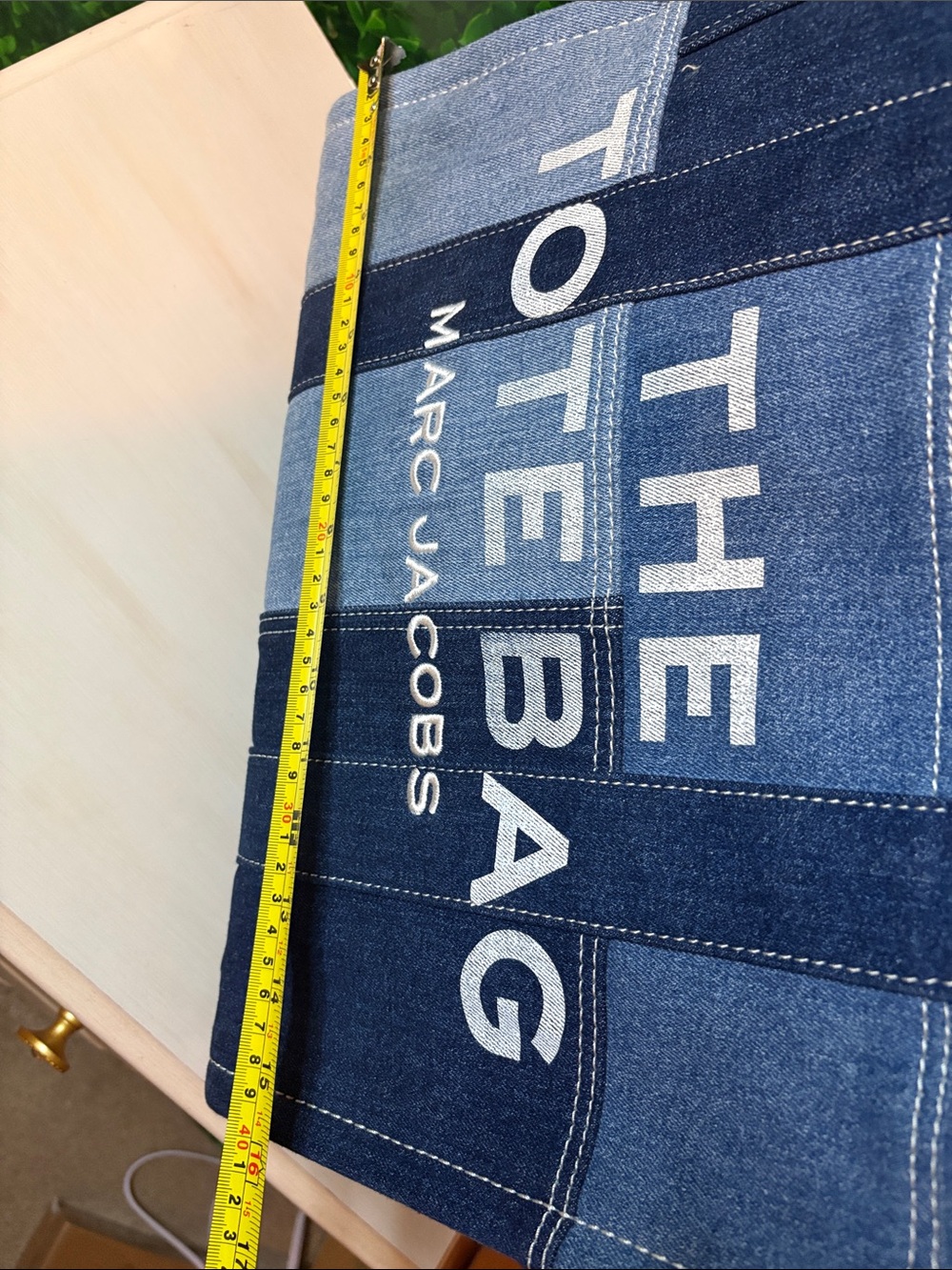 Marc Jacobs Blue Patchwork Denim Tote Bag - Picture 2 of 12
